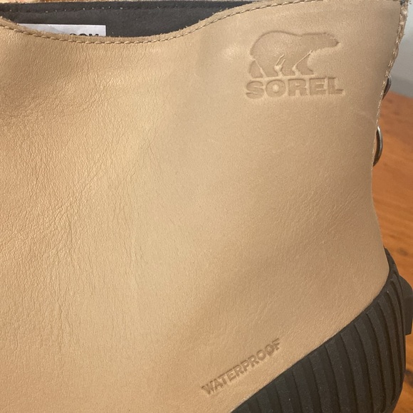 Sorel Dacie waterproof leather zip up tan black size 9.5 heeled NWT NIB - Picture 14 of 16
